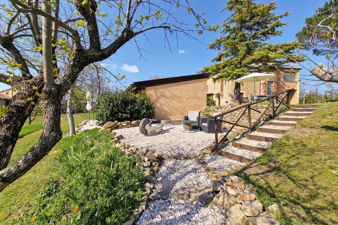 Villa Pilotti Country House Penna San Giovanni Exterior foto