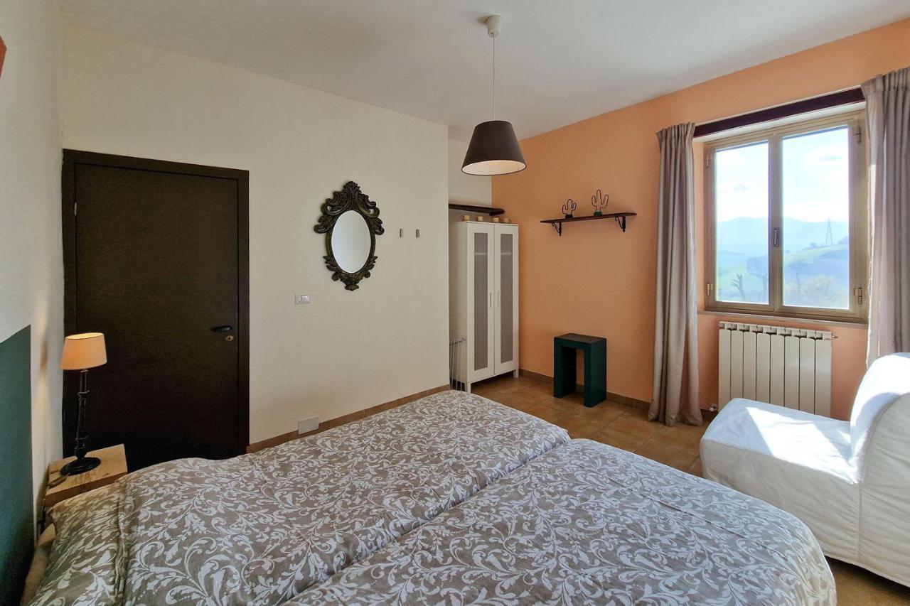 Villa Pilotti Country House Penna San Giovanni Exterior foto